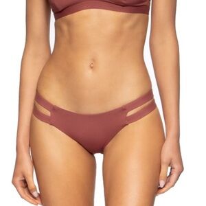 NWT! Tavik Chloe Berry Bikini Bottoms. Minimal Coverage. Size Med.